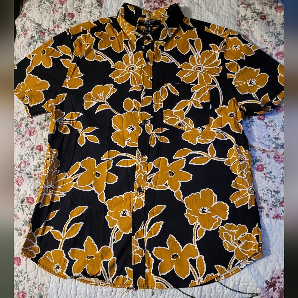 Forever 21 men shirt